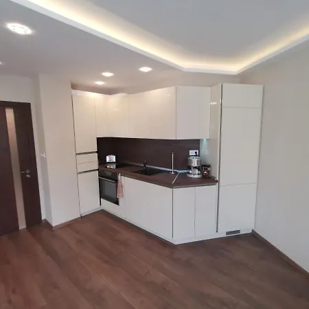דירה Center Lux וארנה