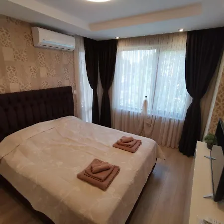 Apartment Center Lux Varna
